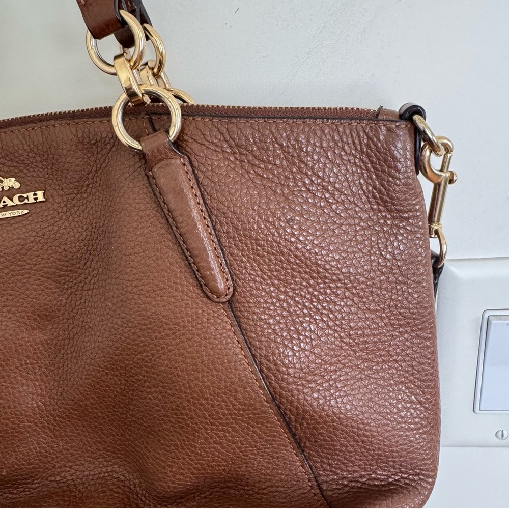 Coach Kelsey Brown Pebbled Leather Double Handles
Zipper Closure Satchel Bag - Picture 4 of 11
